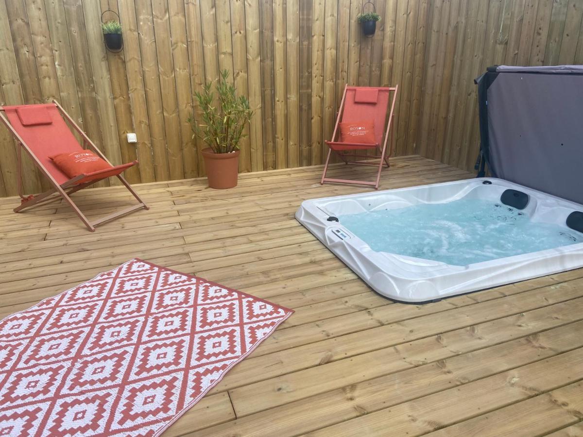 Les Lodges Du Quereux Chaillevette Luaran gambar
