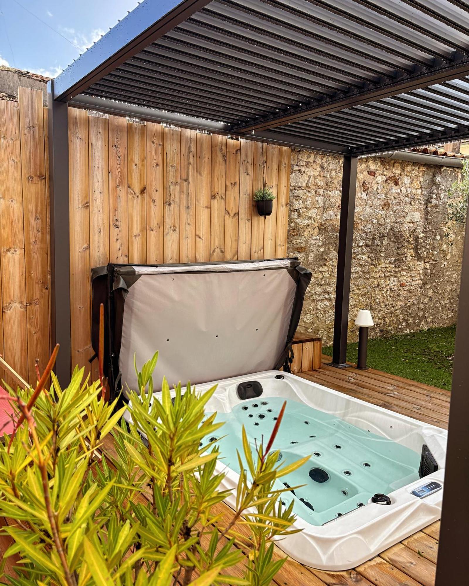 Les Lodges Du Quereux Chaillevette Luaran gambar